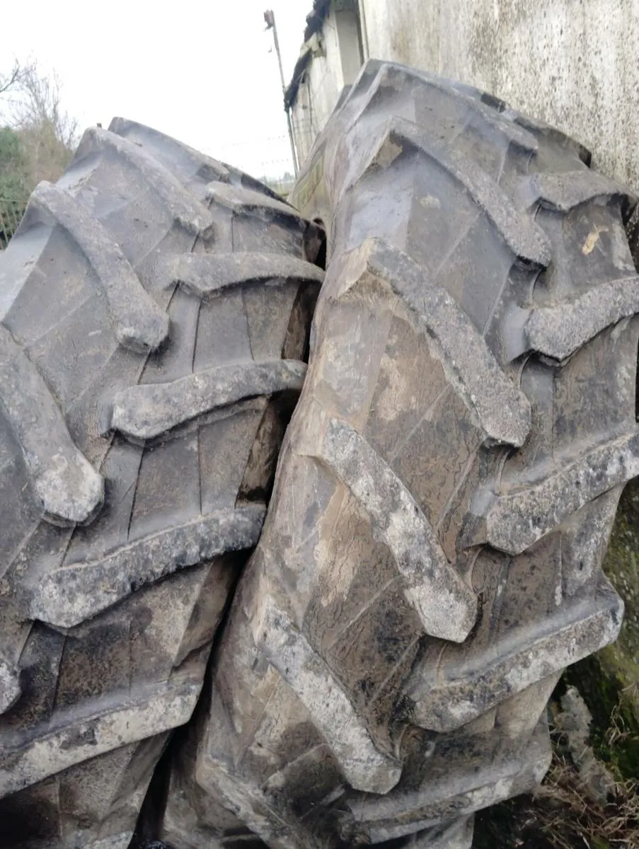 14.9 R24 420/85R 34 tractor tyres - Image 2