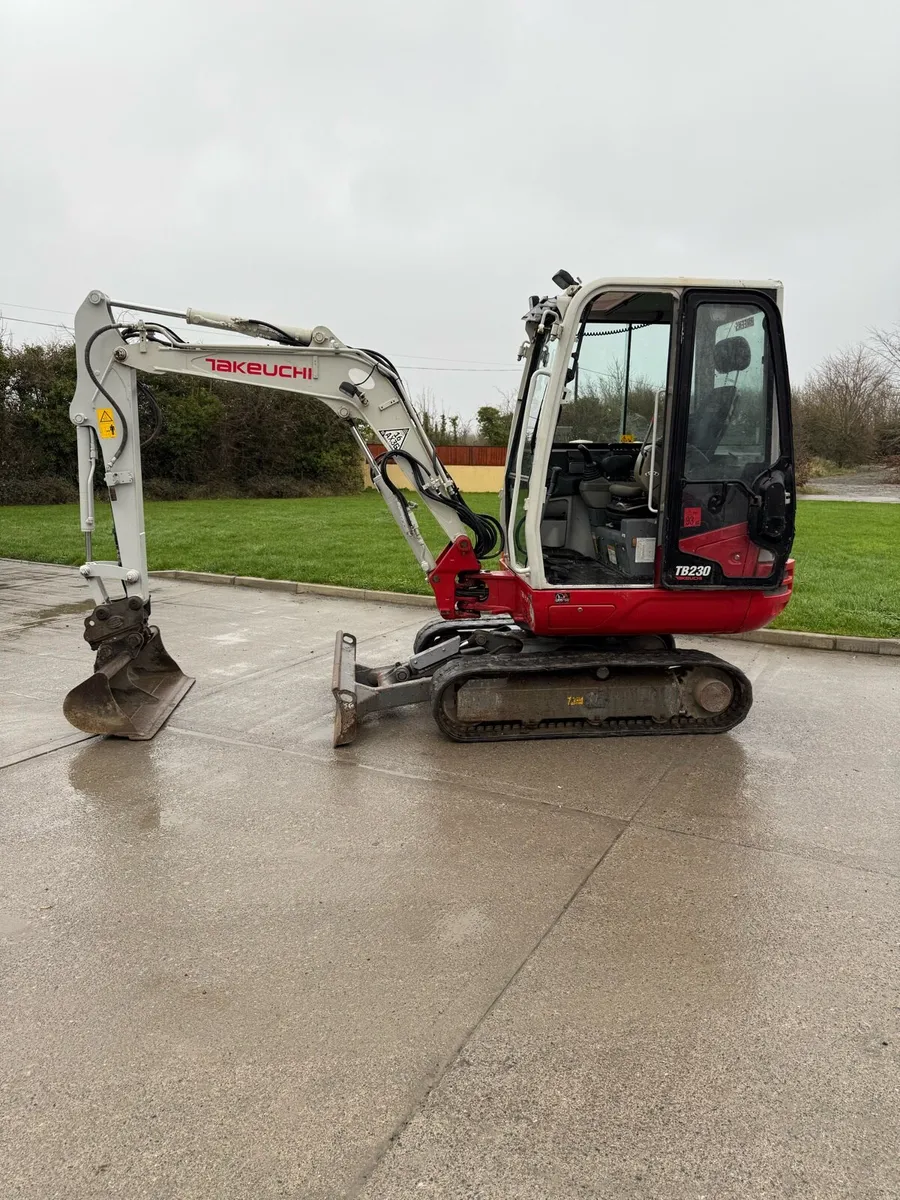 Takeuchi tb230 - Image 1