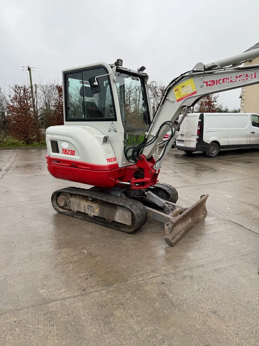 Takeuchi tb230 - Image 3