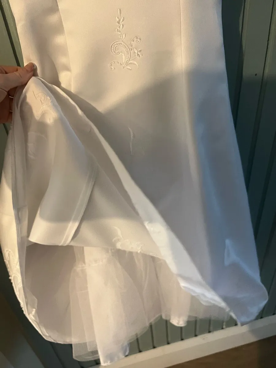 Communion dress - Image 4