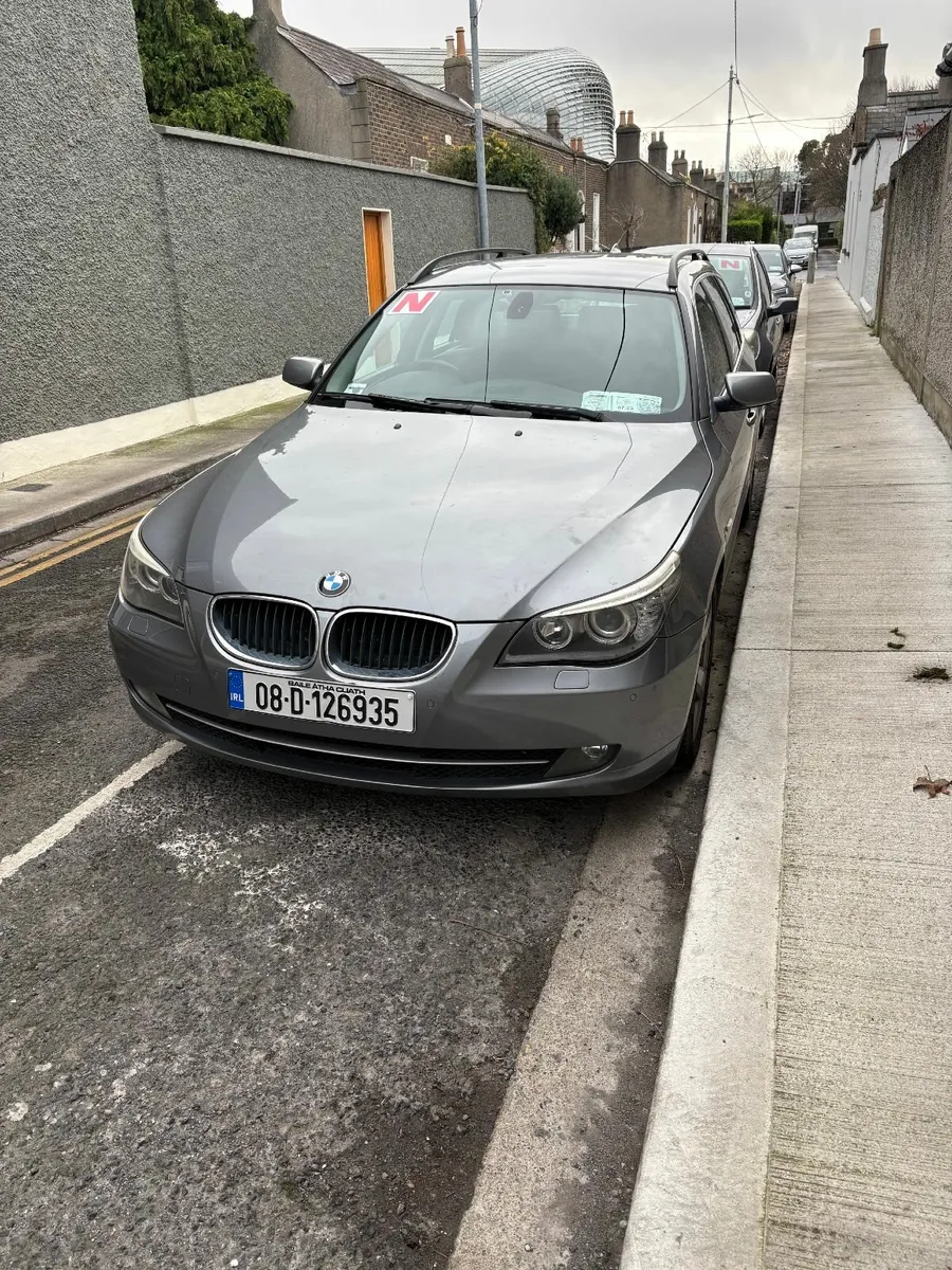 BMW 5-Series 2008 - Image 1