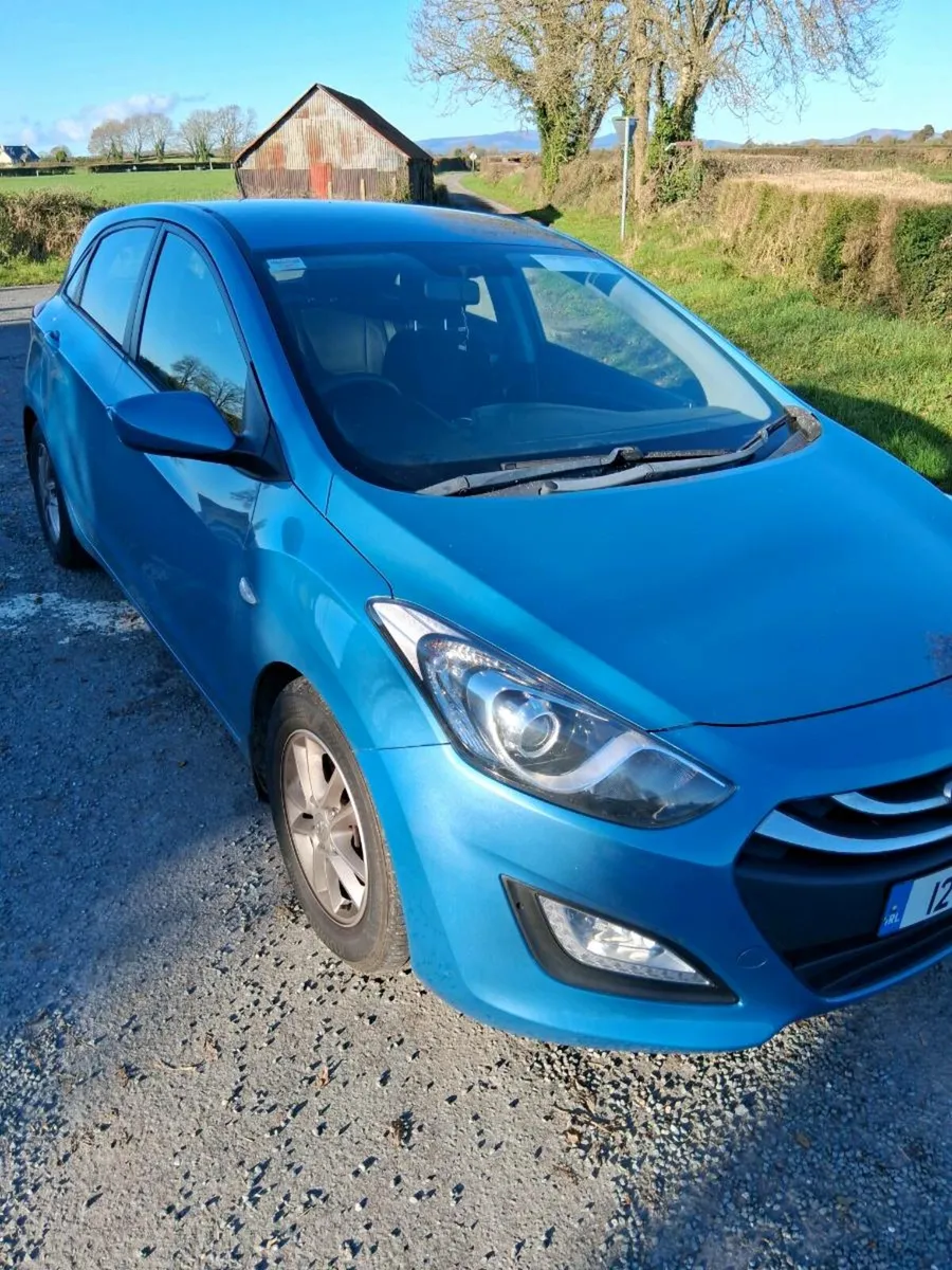 Hyundai Diesel taxed tested clean car €4,500 - Image 1