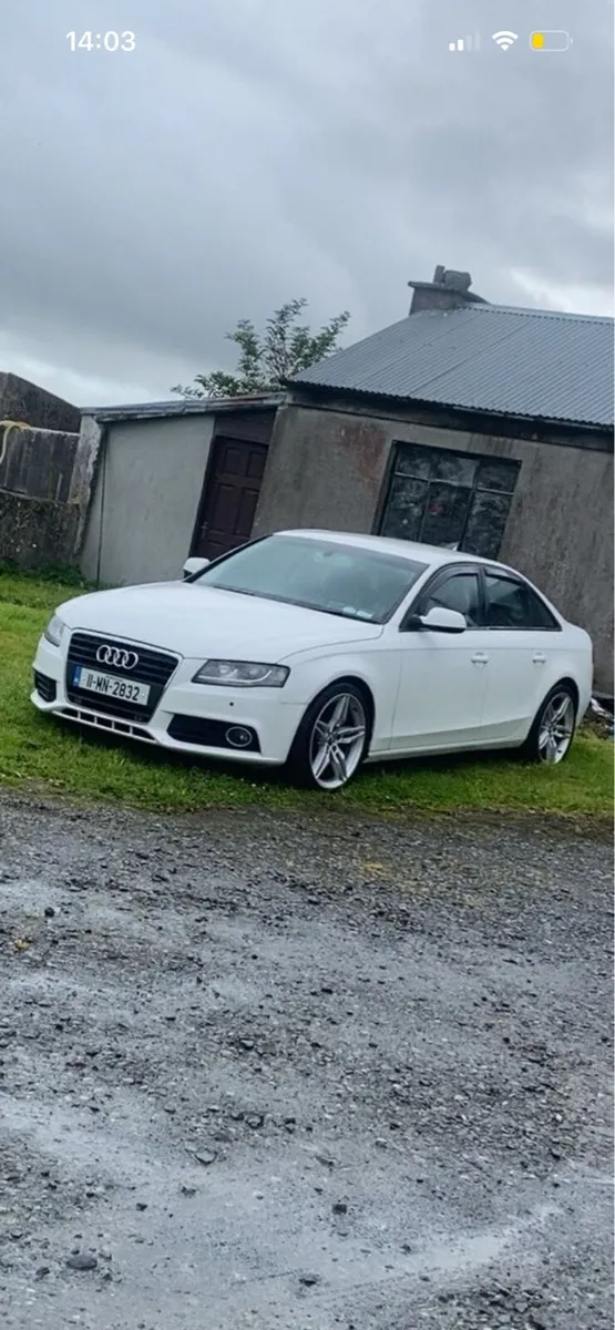 2011 Audi a4 2.0 - Image 1
