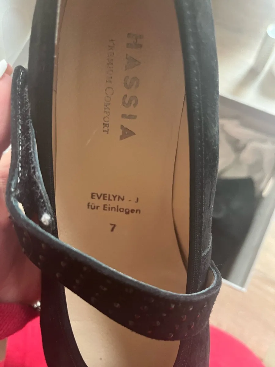 Black suede shoes - Image 3