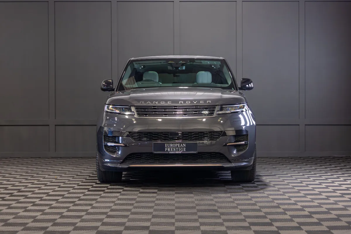 2024 Range Rover Sport P460e Dynamic SE - Image 2
