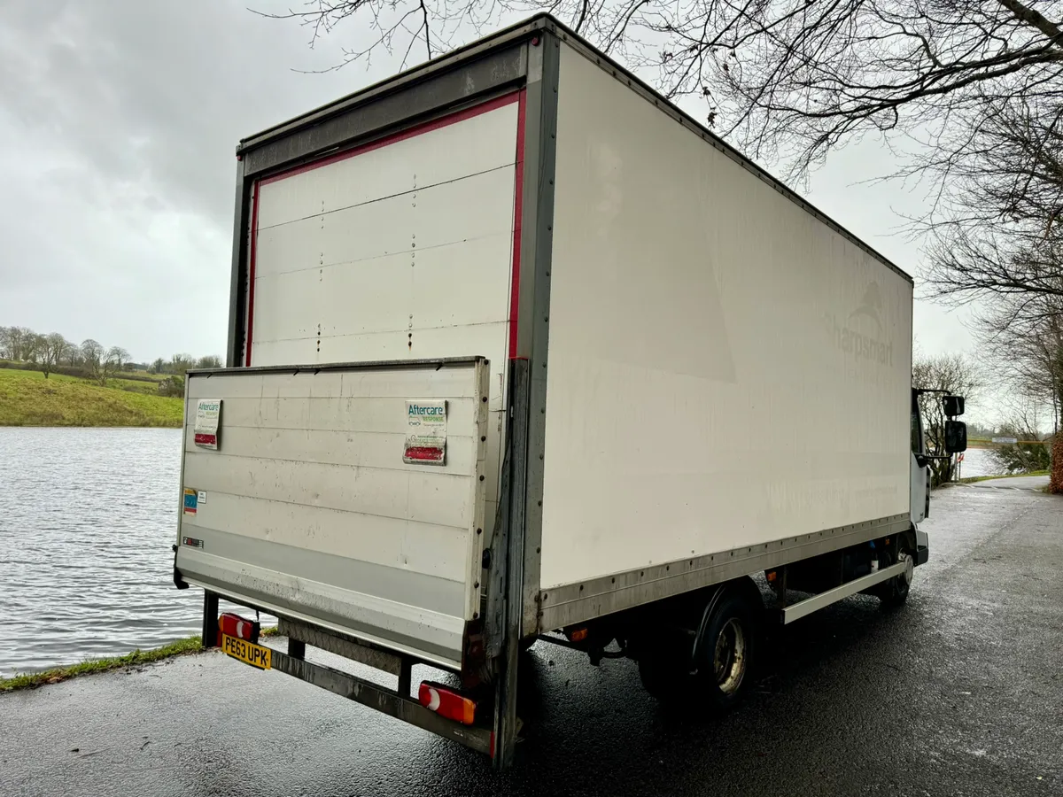 Late 2013 Renault Trucks Midlum 180 (VRT €250) - Image 3