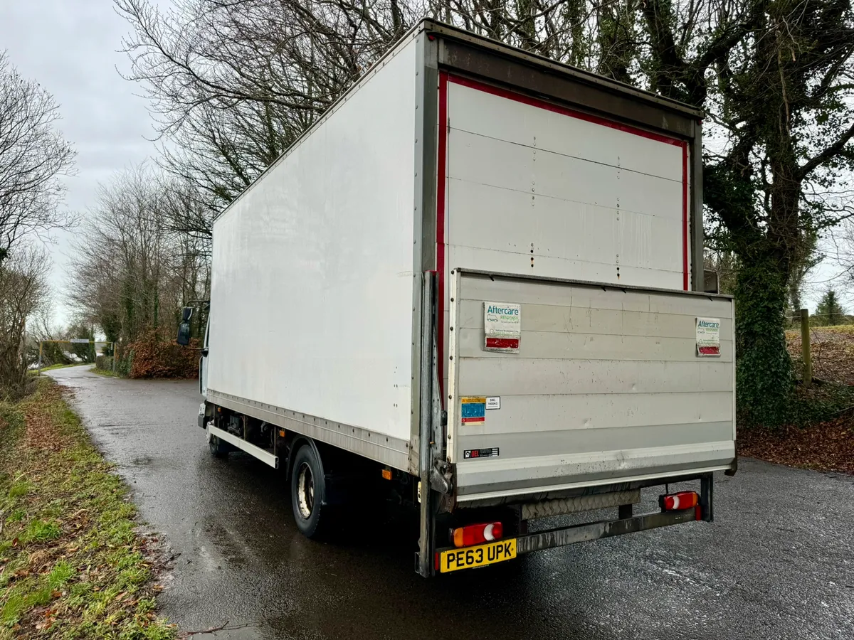 Late 2013 Renault Trucks Midlum 180 (VRT €250) - Image 4