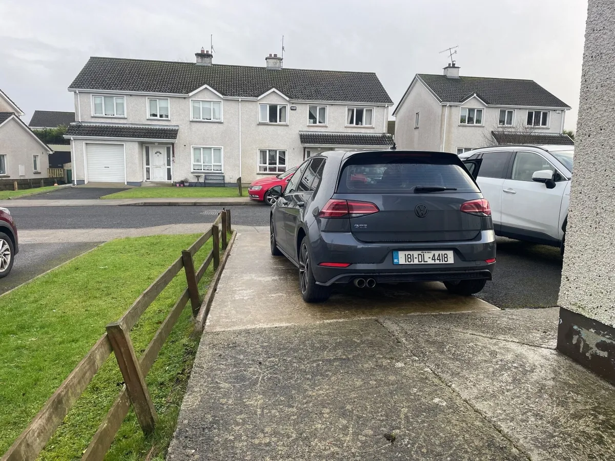 2018 Volkswagen Golf GTE 1.4 (MK7.5) - Image 2