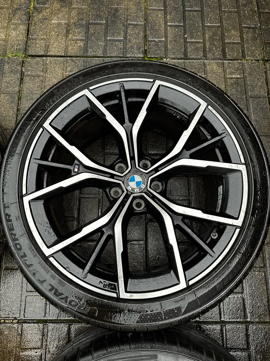 BMW 19” Genuine M Sport Alloys Great Tyres - Image 3