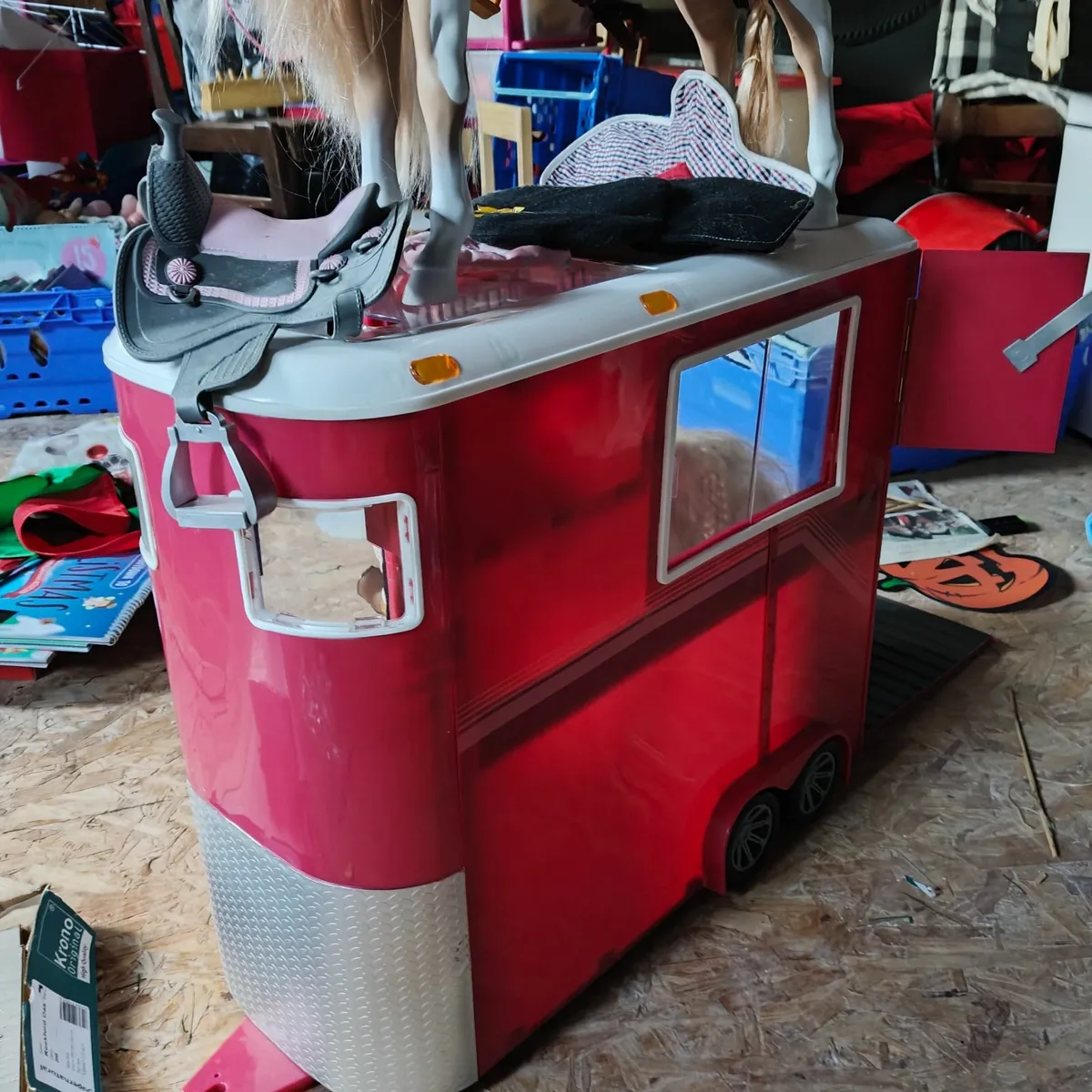 Our generation car/horse trailer/dolls - Image 4