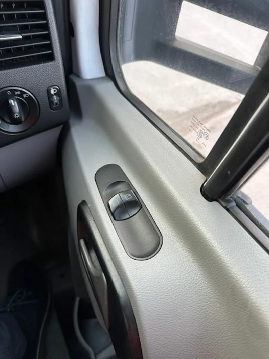 Mercedes-Benz Sprinter 2019 - Image 3