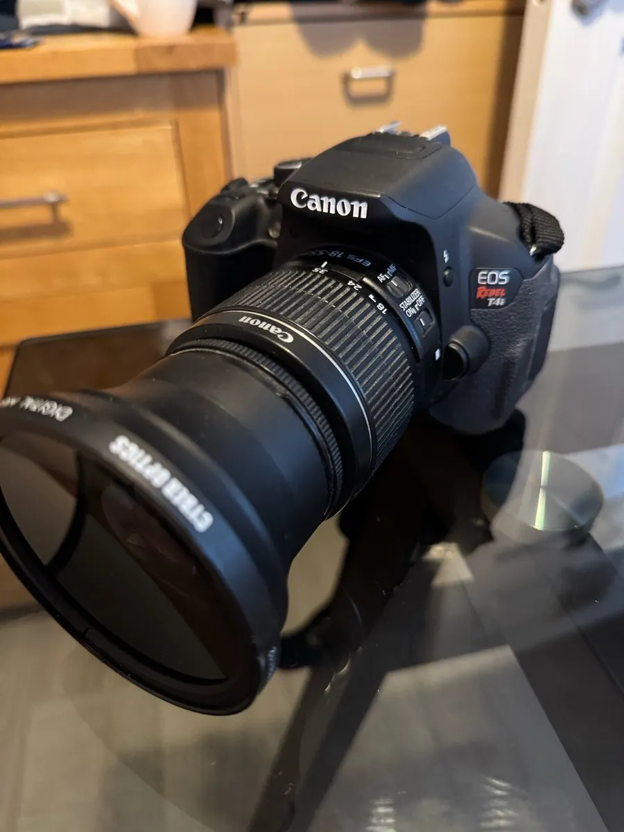 Canon Camera - Image 1