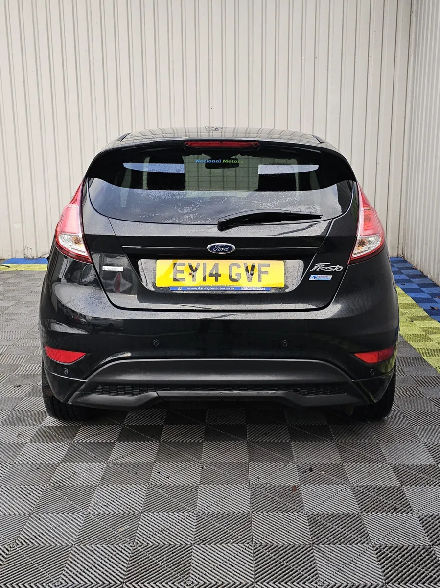 2014 Ford Fiesta 1.0 Petrol Zetec - Image 4