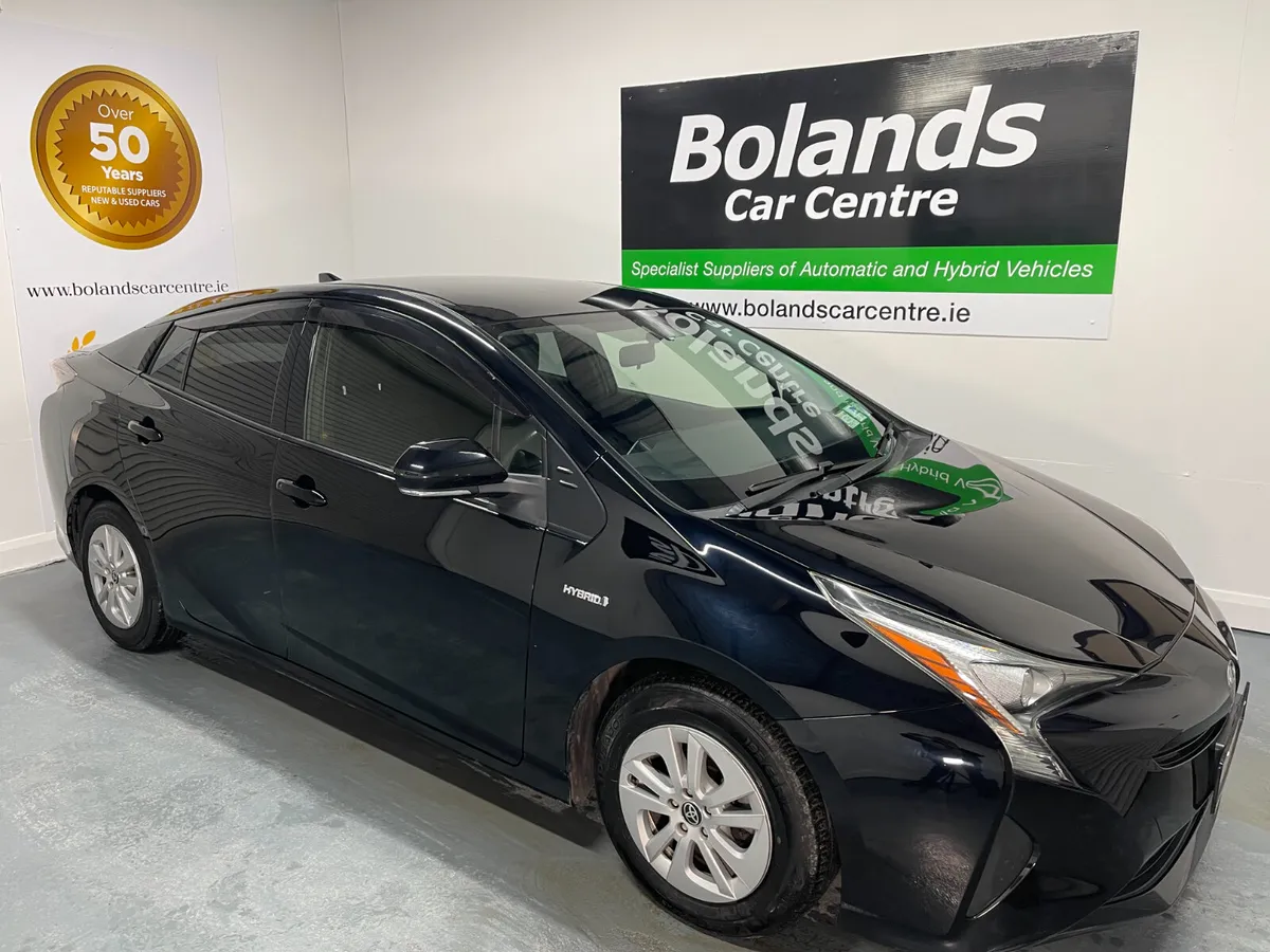 171 Toyota Prius Hybrid 1.8 Automatic 5dr Model - Image 2