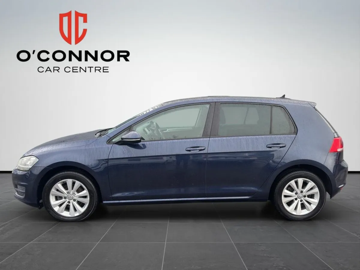 Volkswagen Golf “Classy colour, proper spec — this - Image 3