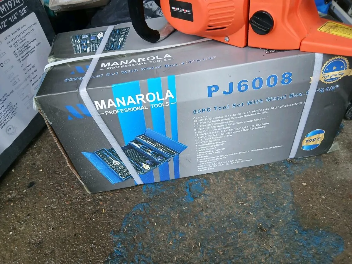 TOOL SETS AND CHAINSAW - Image 4