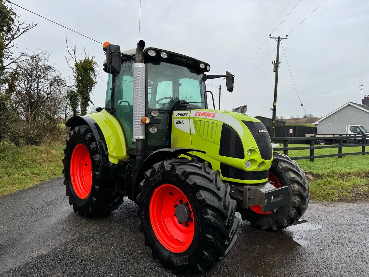 2009 claas arion 520 4wd - Image 3