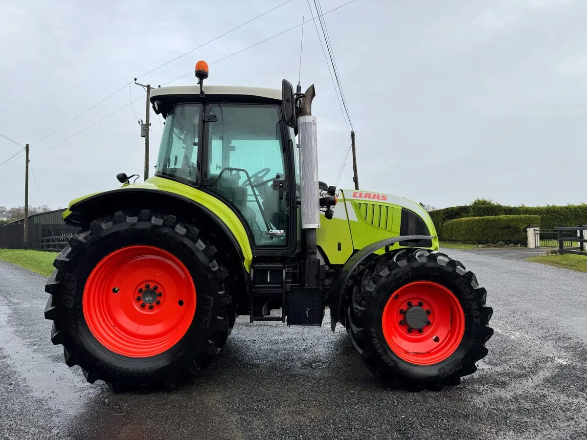 2009 claas arion 520 4wd - Image 4