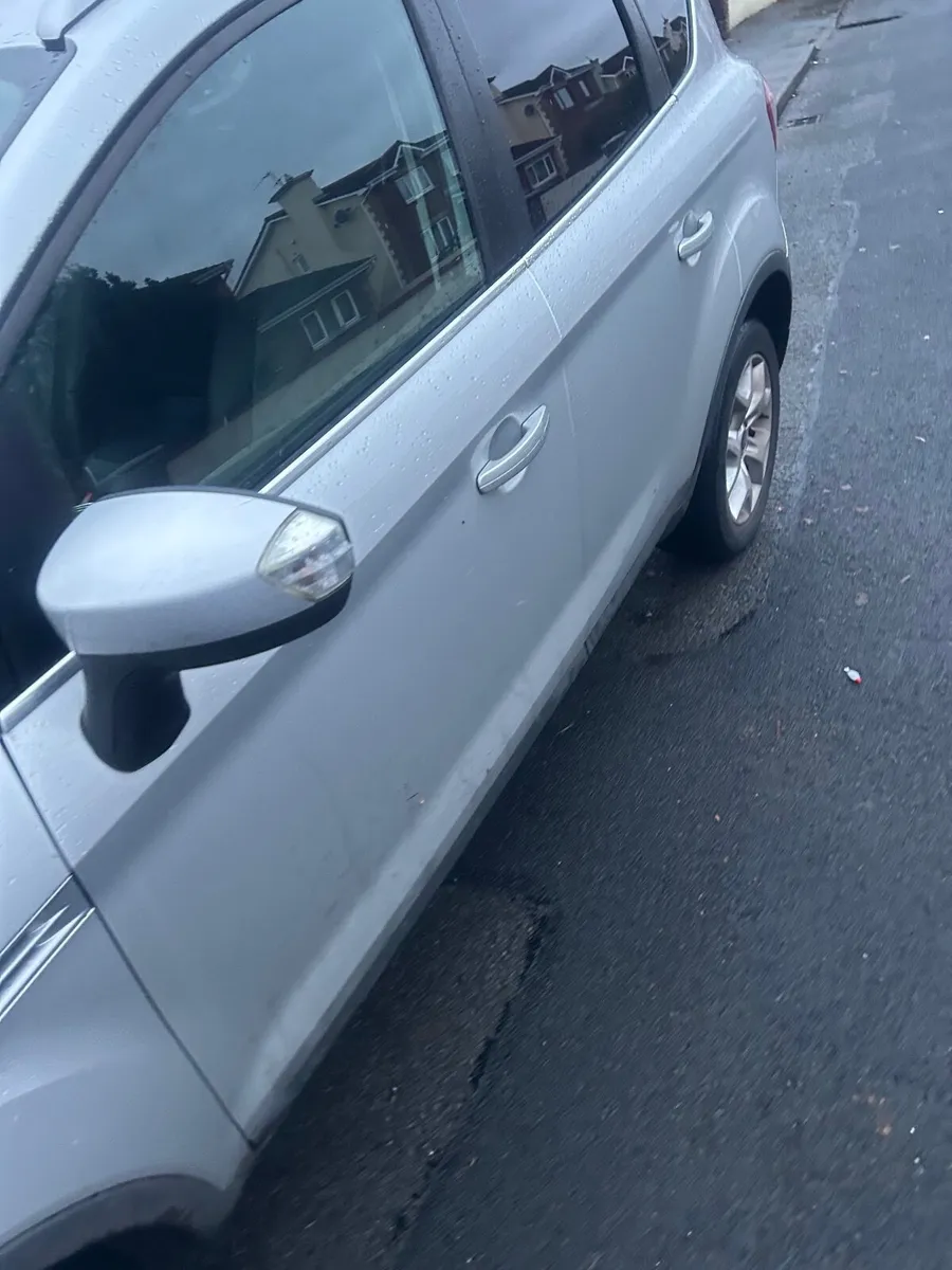 Ford Kuga 2010 - Image 1