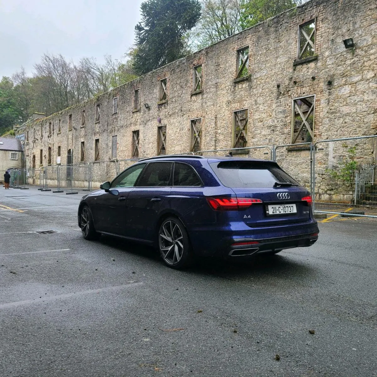 Audi a4 avant sline low km - Image 2