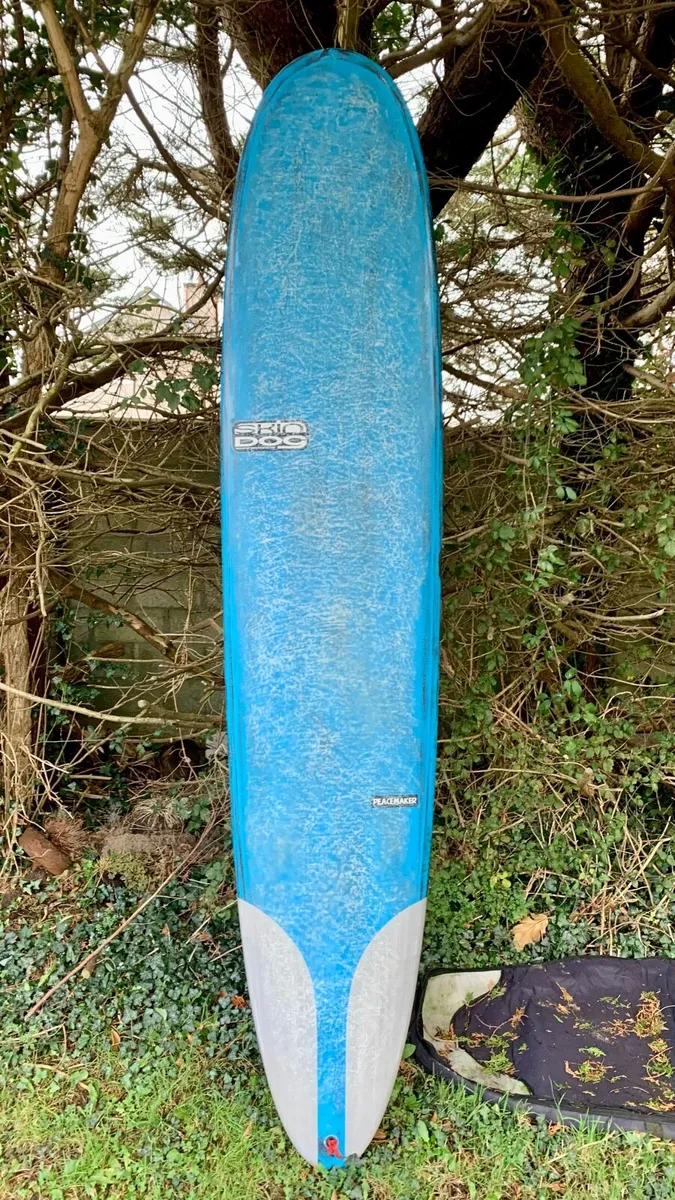 Surfboard - Image 3