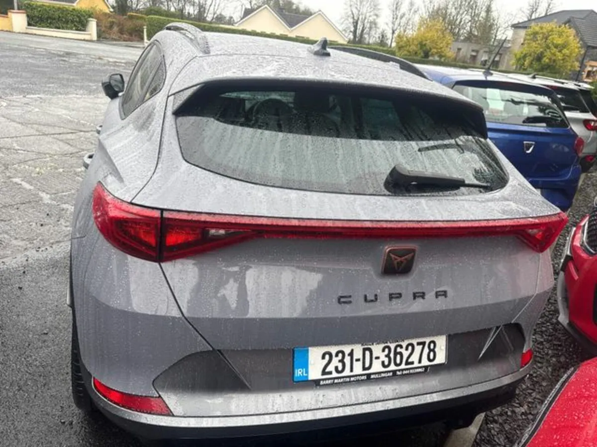 Cupra Formentor DSG Auto 1.5tsi Petrol Turbo 150HP - Image 3
