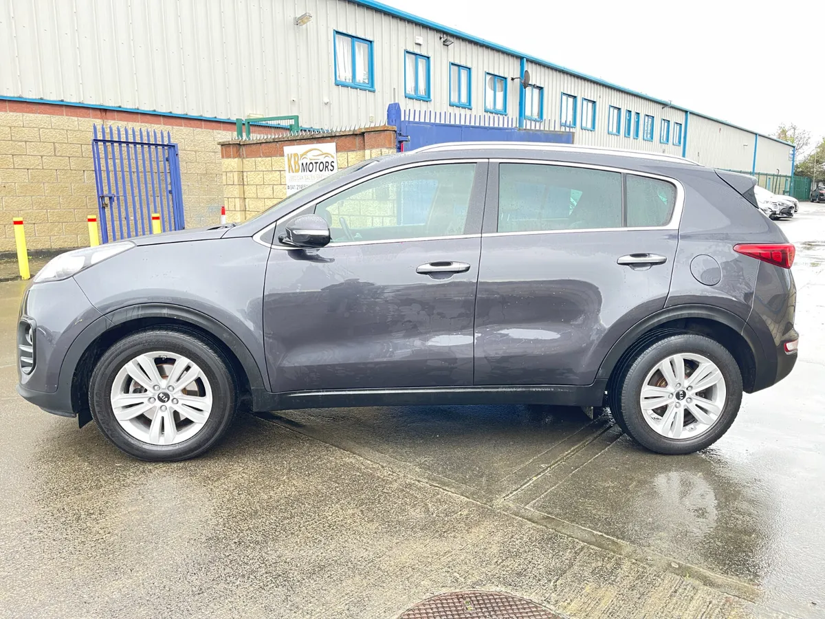 2017,KIA Sportage 1.7 DCT 5DR Auto,Reverse Camera - Image 3