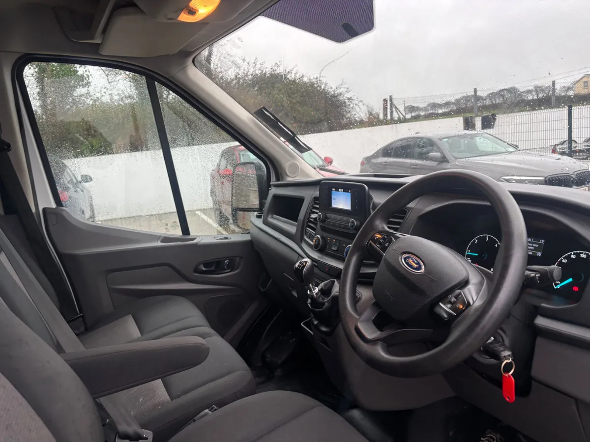 Ford Transit 2021 - Image 4