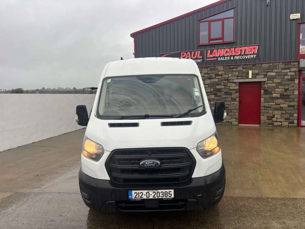 Ford Transit 2021 - Image 2