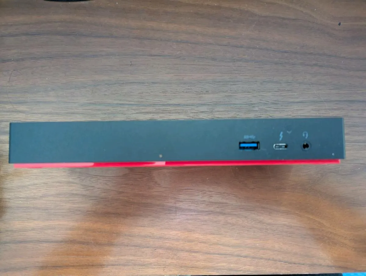 Lenovo Thinkpad Thunderbolt 3 Gen 3 Dock - Image 4