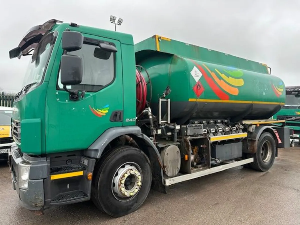 Volvo Oil Tanker - Image 2