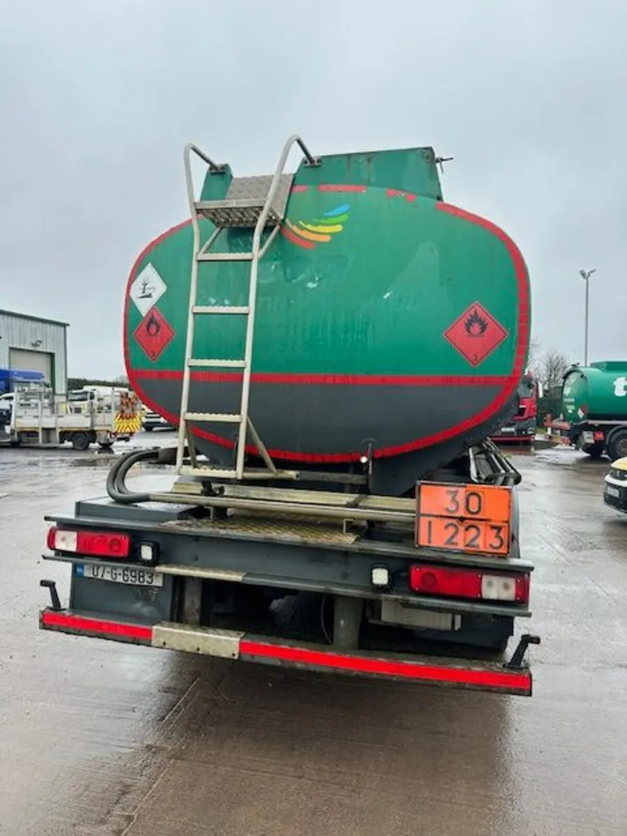 Volvo Oil Tanker - Image 3