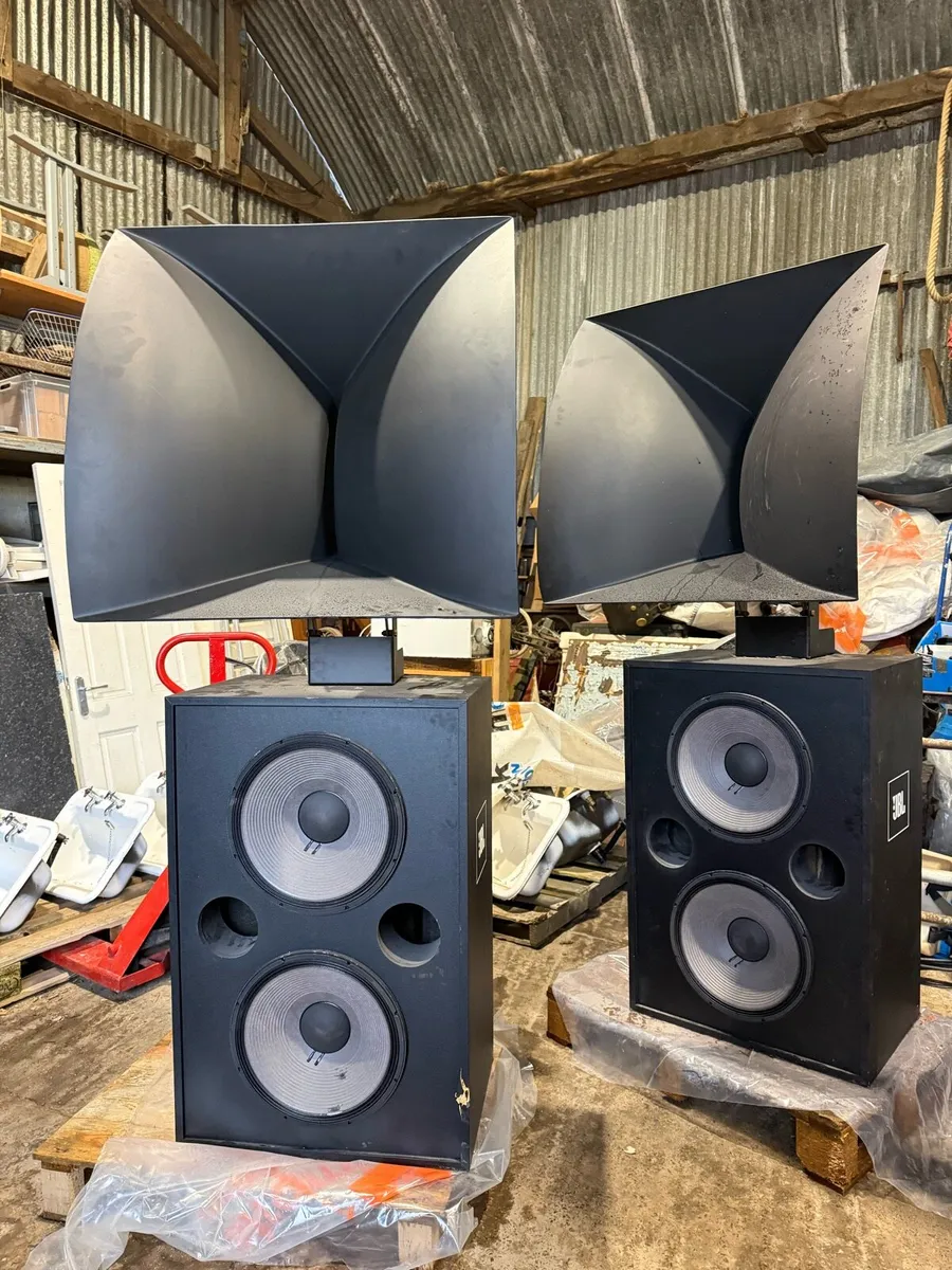 Large pair vintage JBL picture house speakers. - Image 4