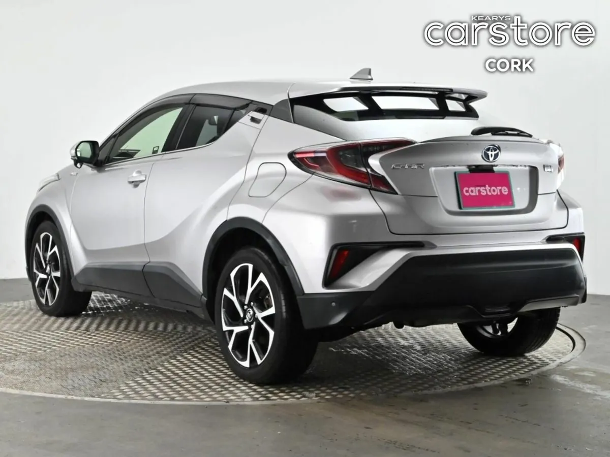 Toyota C-HR 1.8 Hybrid Auto - Image 3