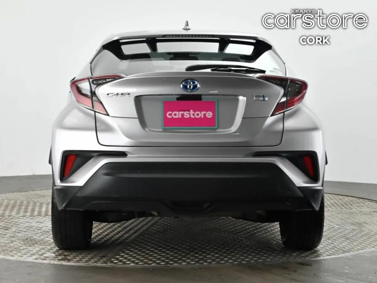 Toyota C-HR 1.8 Hybrid Auto - Image 4