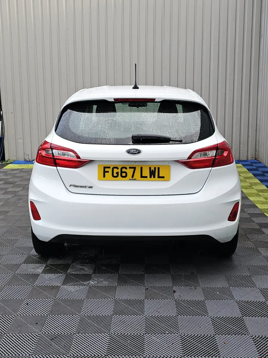 2017 Ford Fiesta 1.0 Petrol Zetec - Image 4