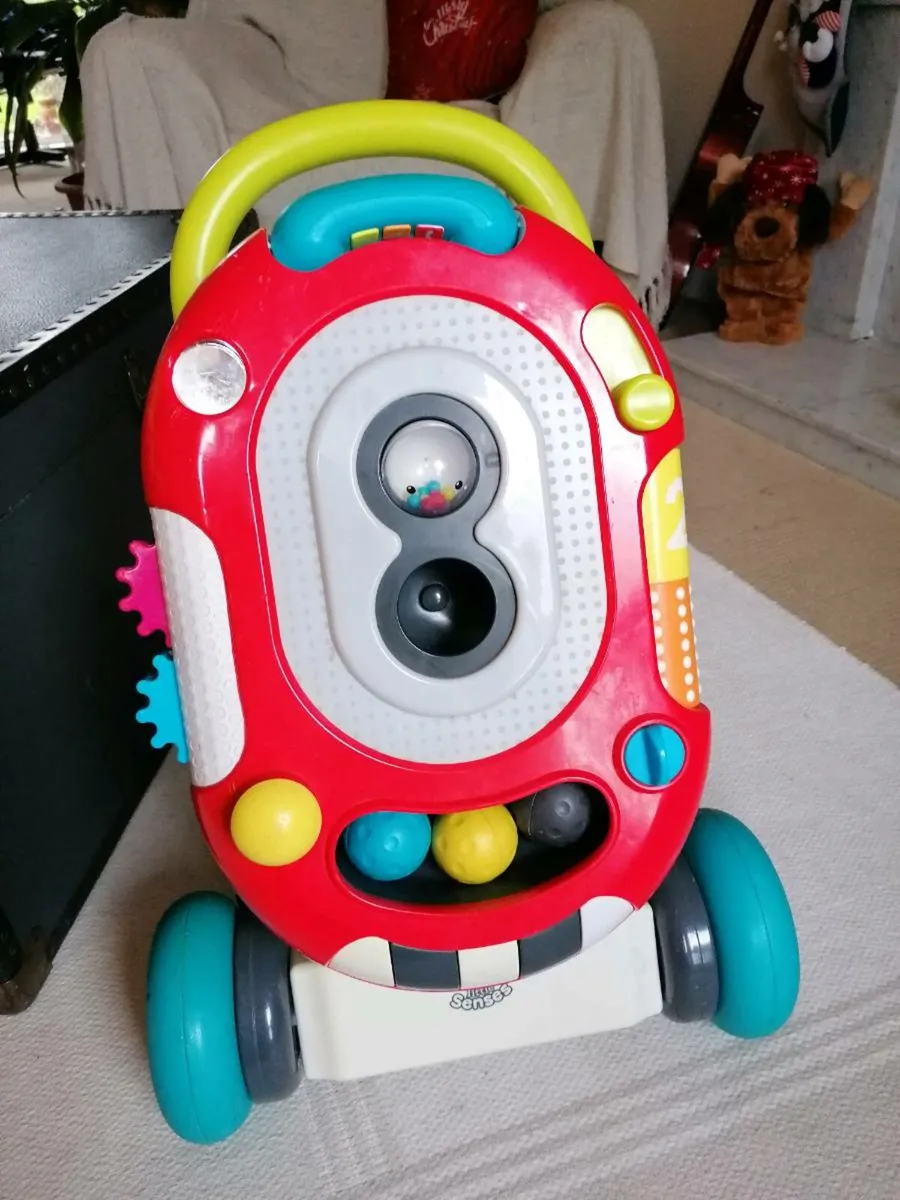 Little Senses baby walker - Image 1