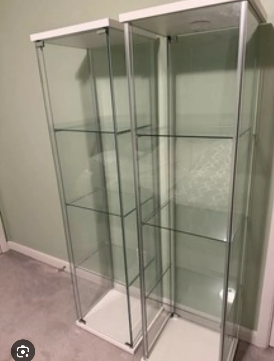Display cabinets - Image 2