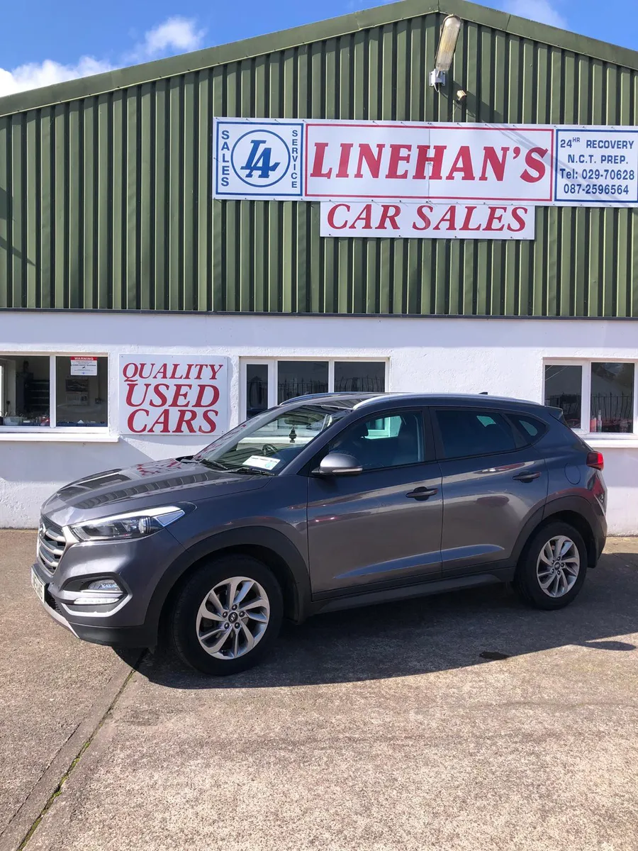 Hyundai Tucson 1.7 CRDI PREMIUM // HEATED LEATHER - Image 2