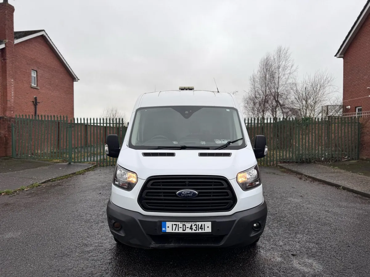 2017 Ford Transit 350 Trend FWD - Image 3