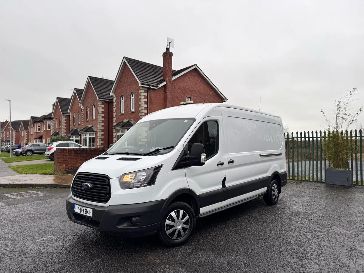 2017 Ford Transit 350 Trend FWD - Image 4