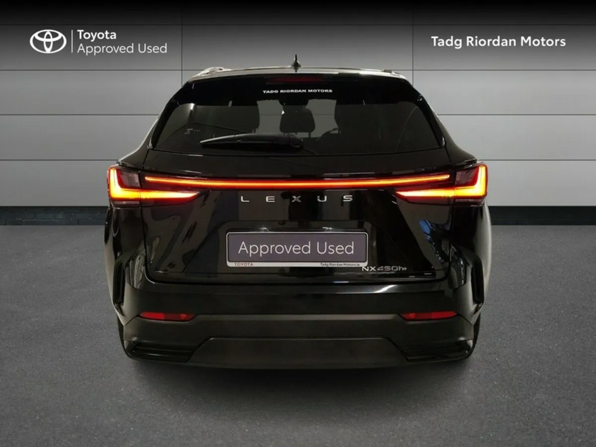 Lexus NX 450h+ PHEV CVT - Image 4