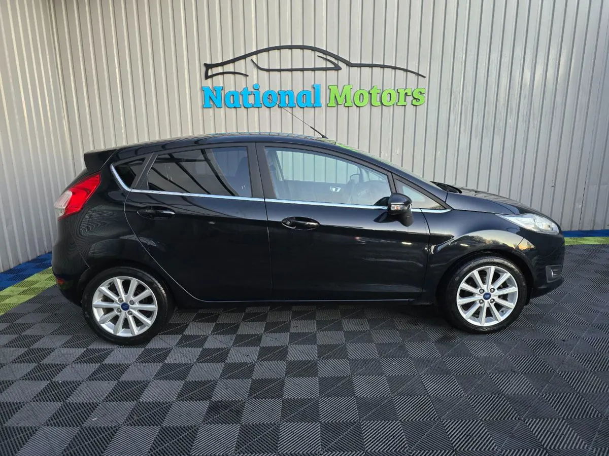 2016 Ford Fiesta TITANIUM 1.0 Petrol - Image 2