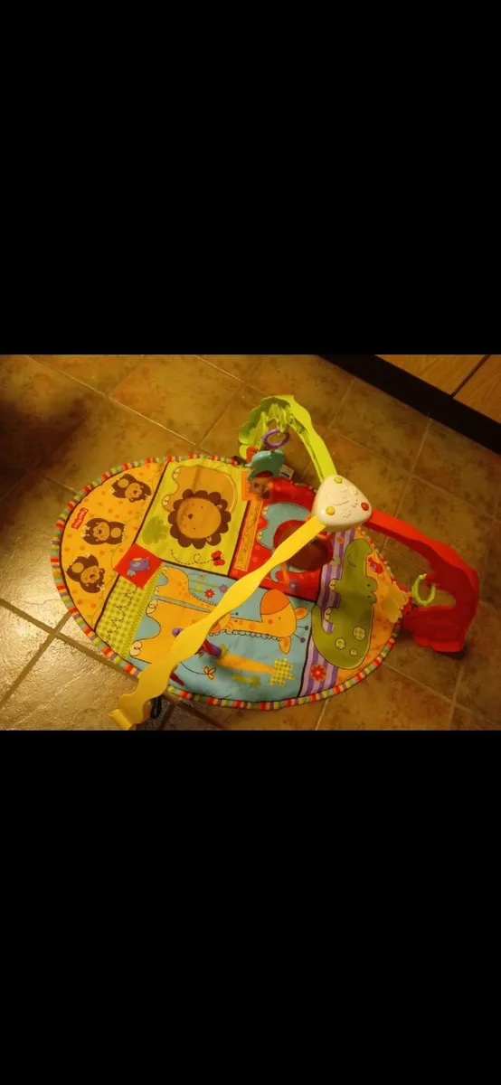 Baby activity gym. - Image 1