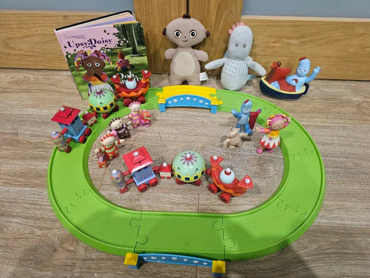 In the night Garden collection of toys. - Image 1