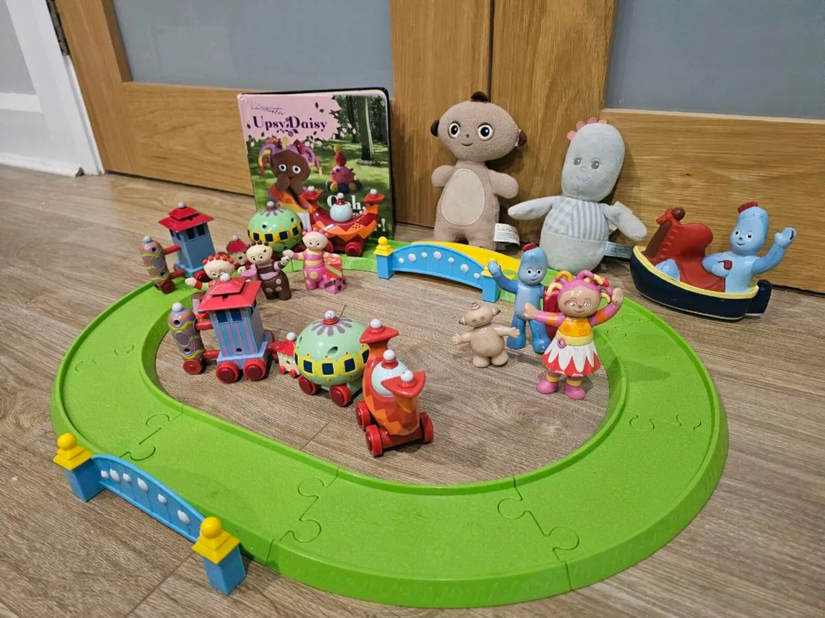 In the night Garden collection of toys. - Image 2