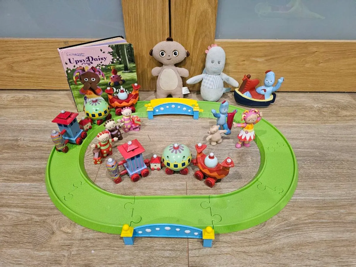 In the night Garden collection of toys. - Image 3