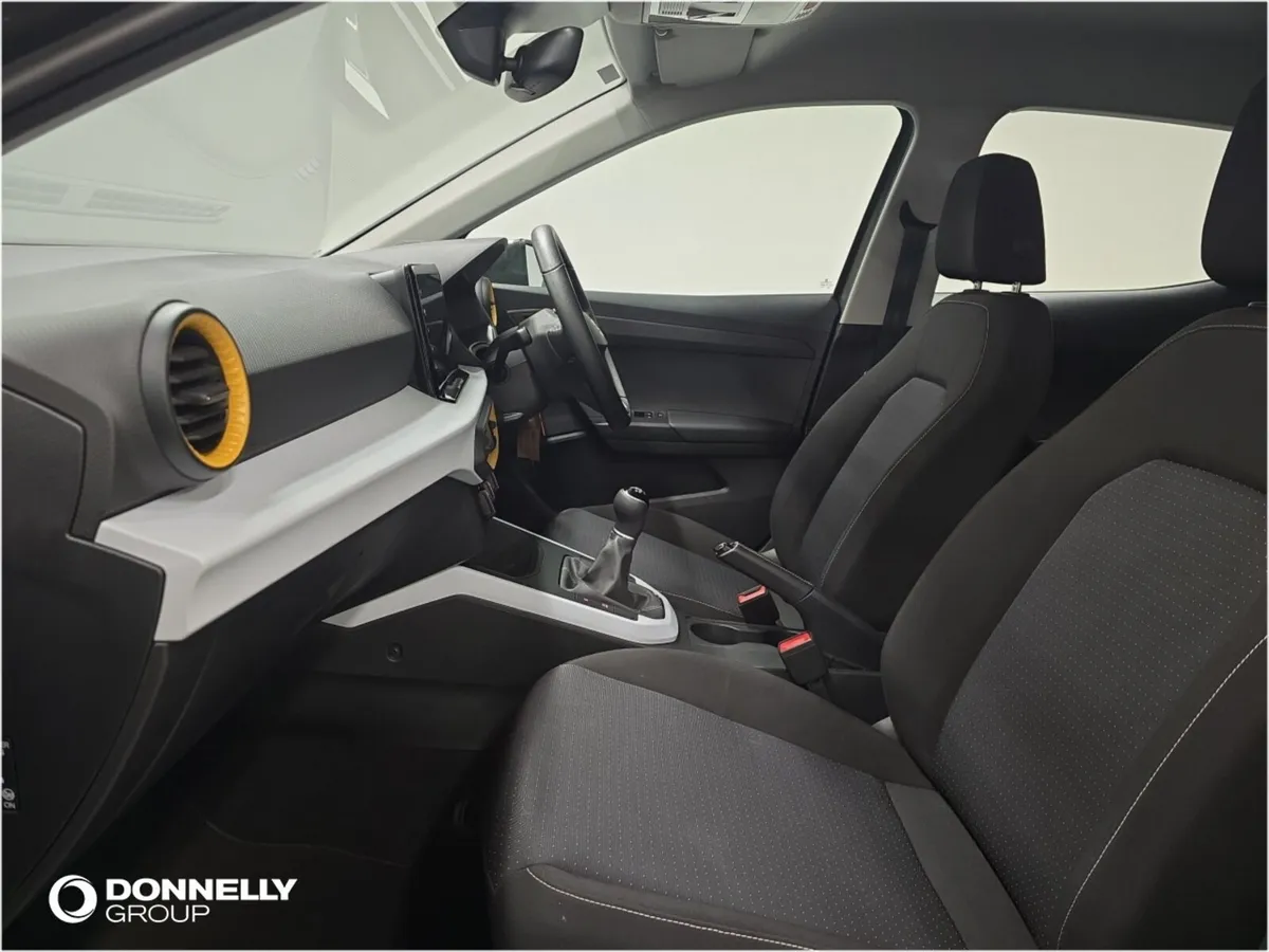 SEAT Arona Hatchback SE Technology - Image 2