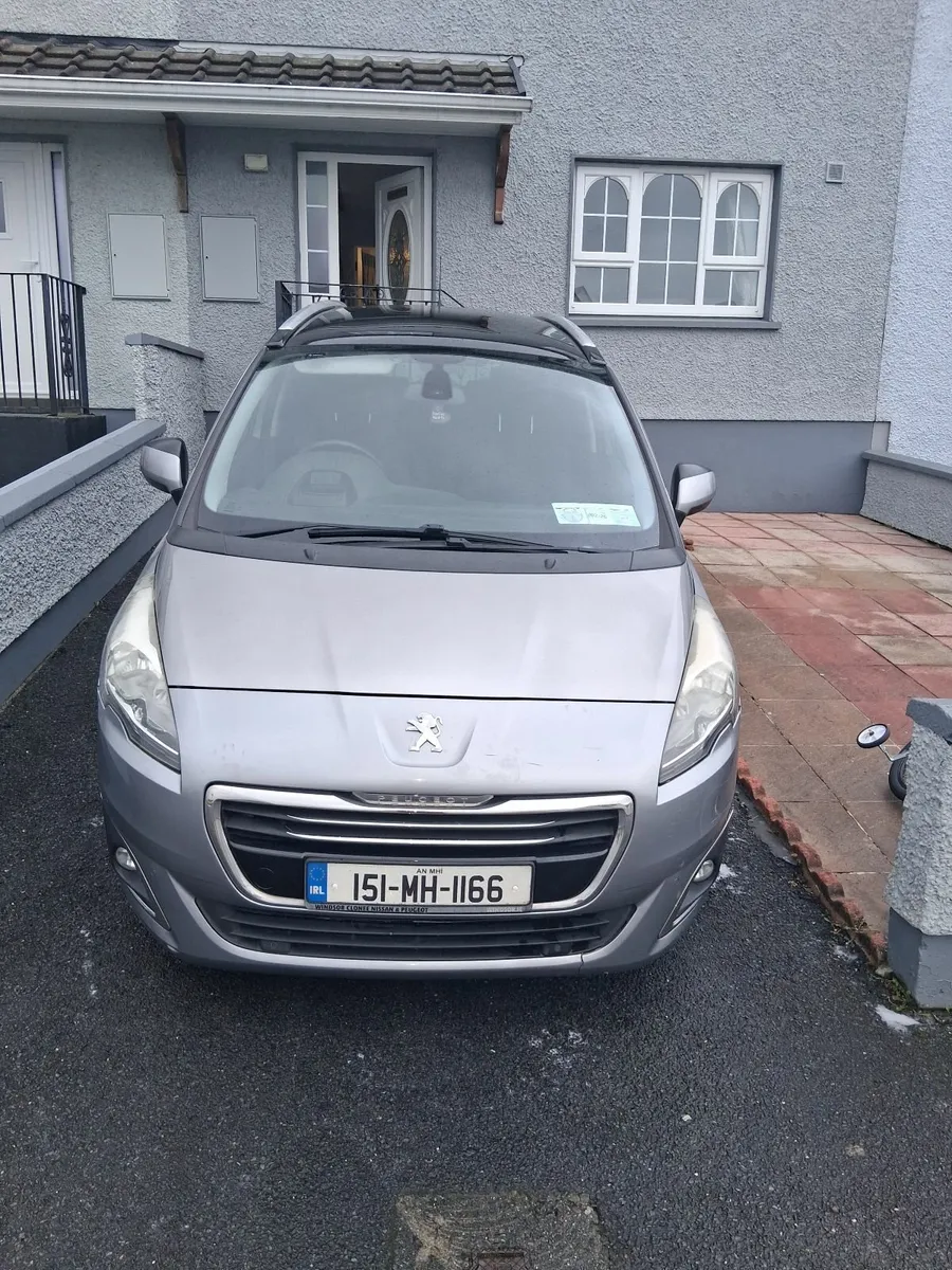 Peugeot 5008 2015 - Image 2