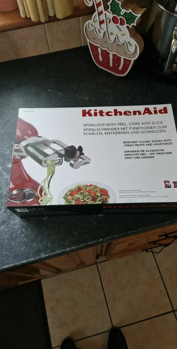 Kitchen aid mixer black and a ninja  double air fr - Image 3